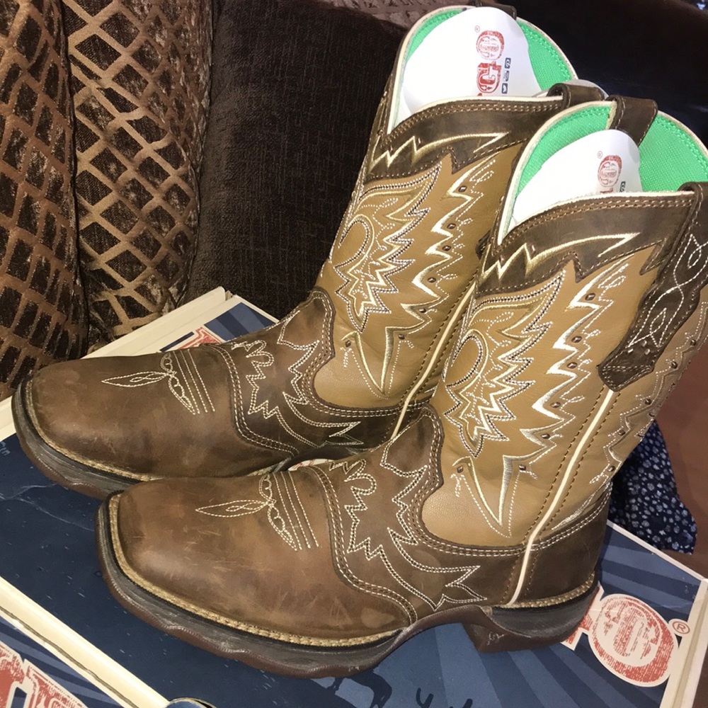Boots - Picture 1 of 6
